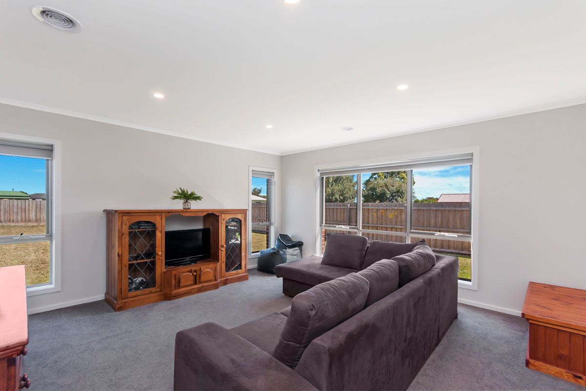 7 Irvings Lane, Koroit, VIC 3282
