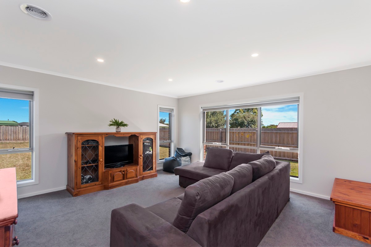 7 Irvings Lane, Koroit, VIC 3282