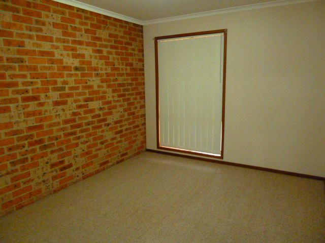 3/7 Kokoda Street, Ashmont, NSW 2650