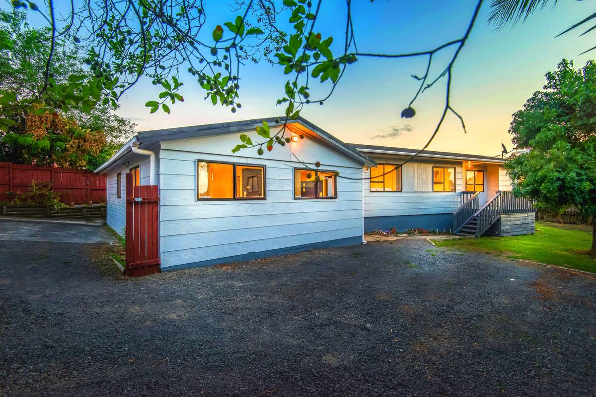 27 Greenstone Place, Clover Park, Manukau City Real Estate Ray