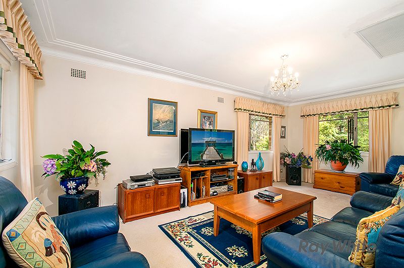 10 Hillside Crescent, Epping, NSW 2121