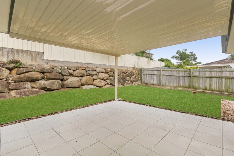 5 Hazlehead Place, Oxley, QLD 4075