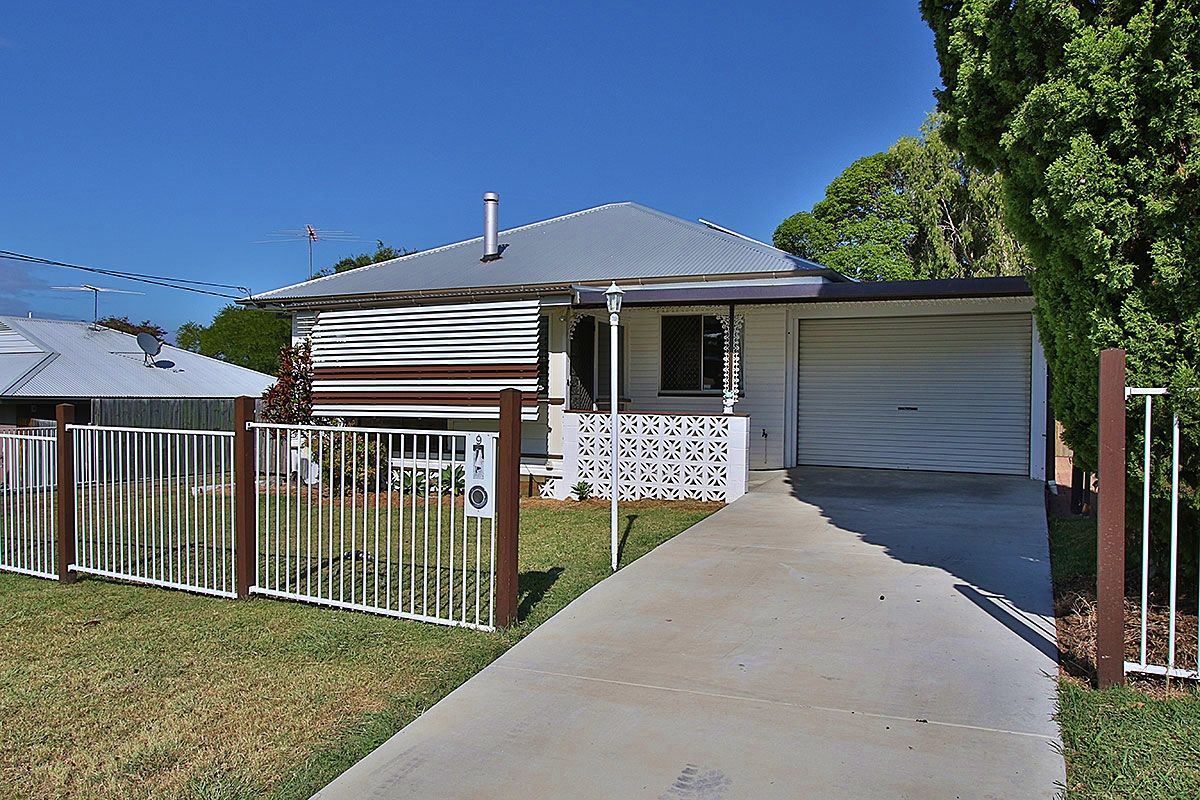 9 Hargreaves Street, Eastern Heights, QLD 4305