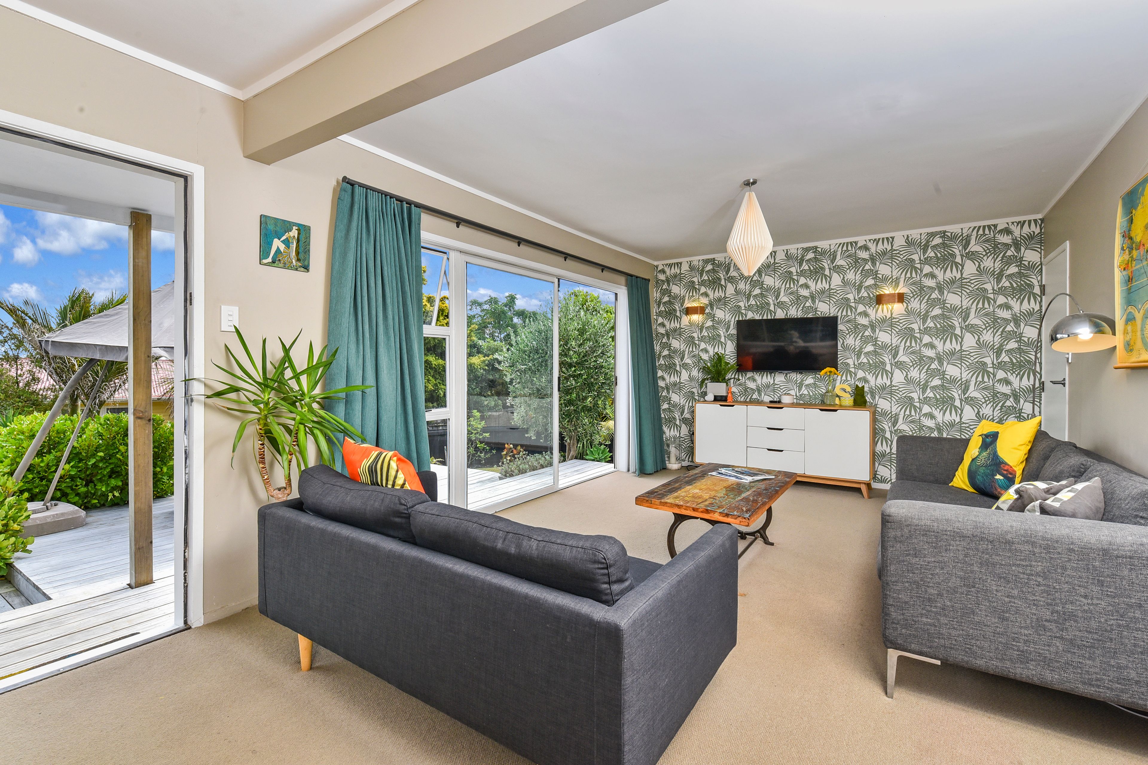 32 Kia Ora Road, Beach Haven, North Shore City