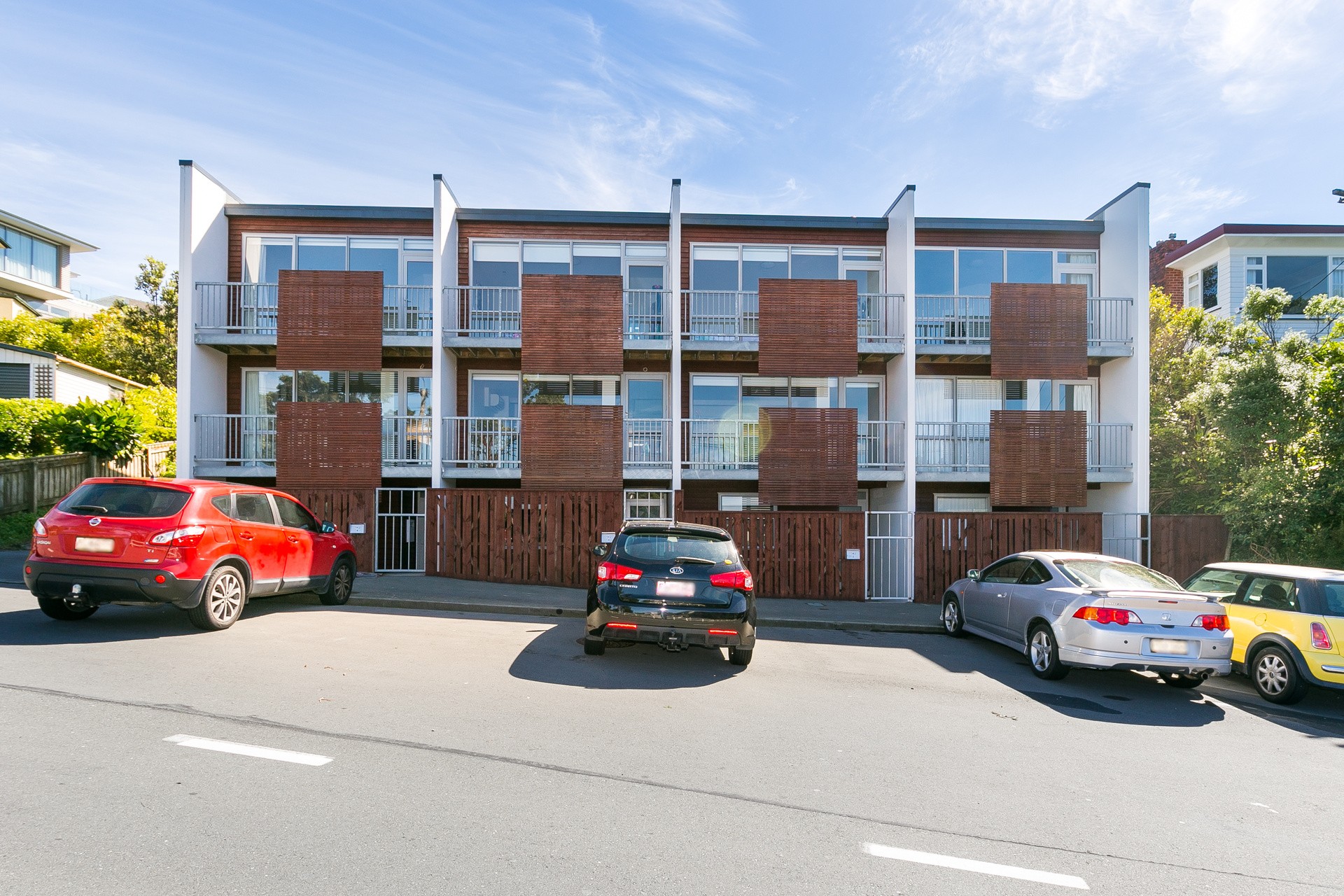 2/142 Onslow Road, Khandallah, Wellington City