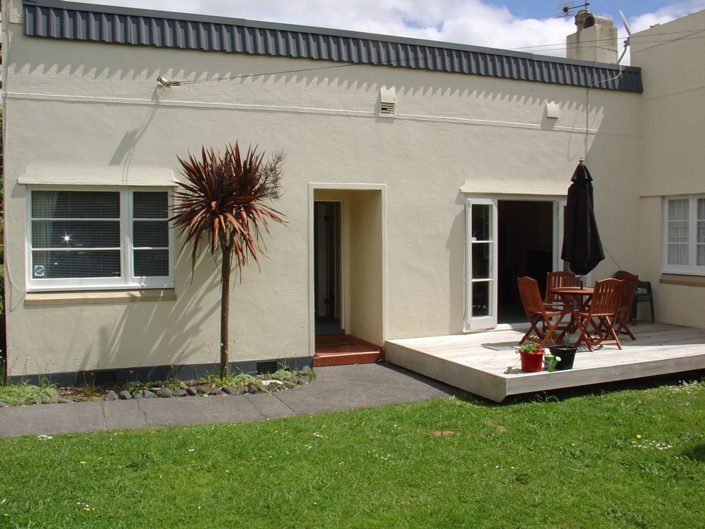 8/327 Manukau Road, Epsom, Auckland City