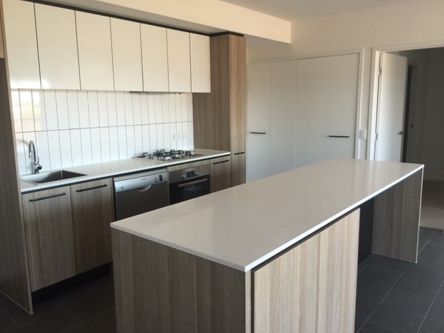 202/10 Oleander Drive, Mill Park, VIC 3082