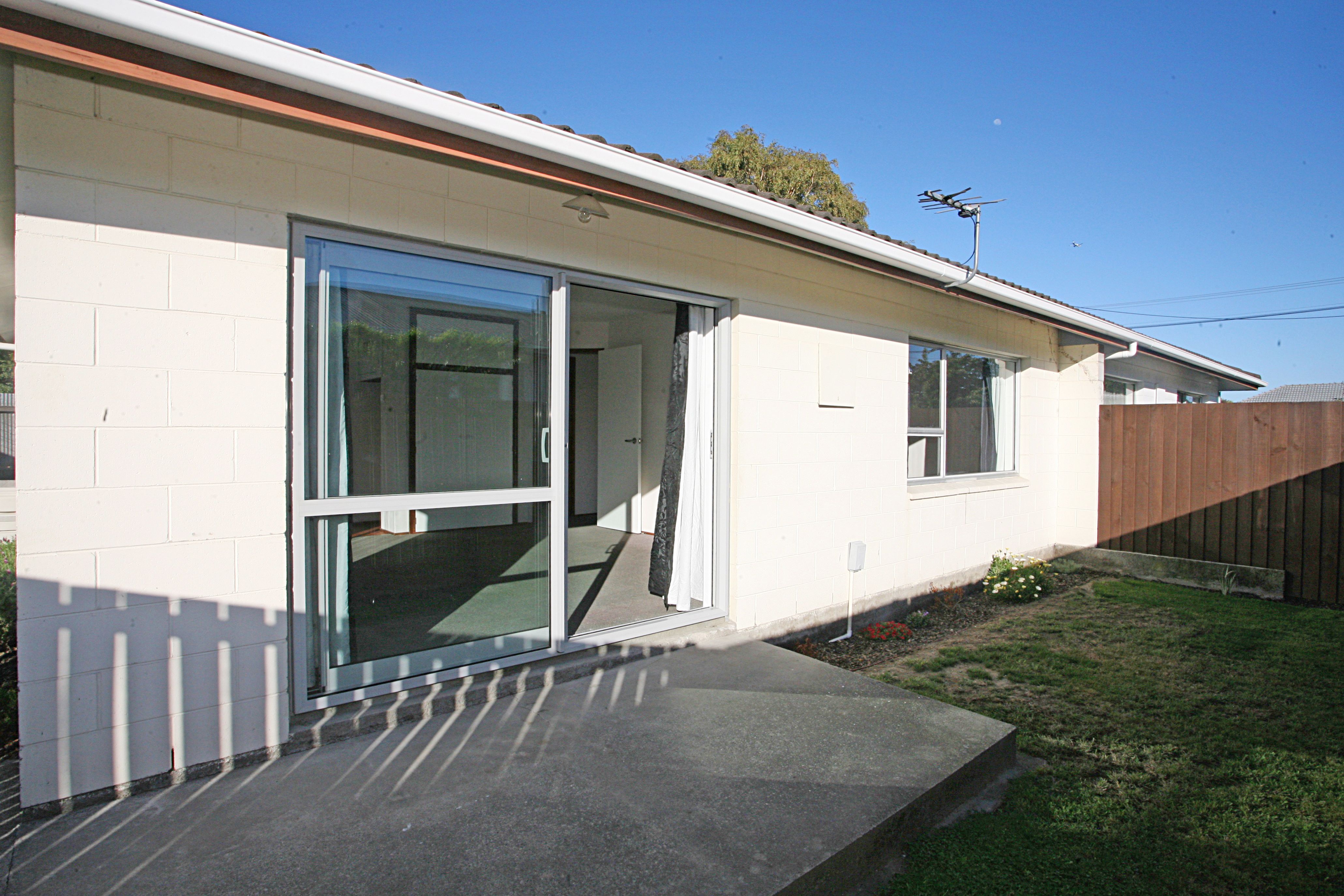 2/181 Springs Road, Hornby, Christchurch City