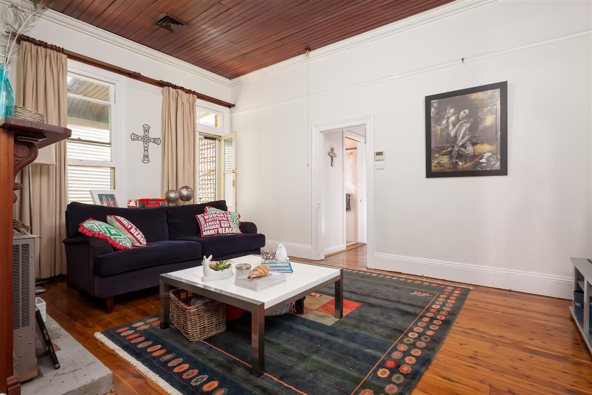 60 Fitzroy Street, Tumut, NSW 2720