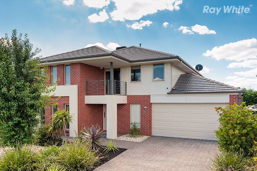 69 Hawkstowe Parade, South Morang, VIC 3752