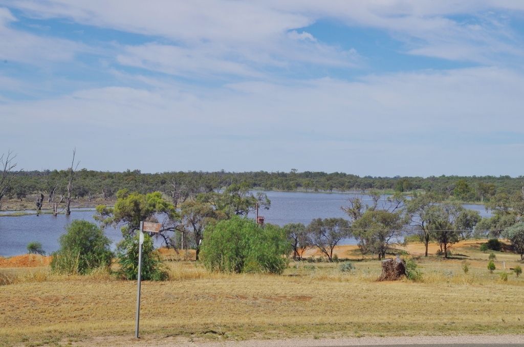 79 Hughes Avenue, Paringa, SA 5340