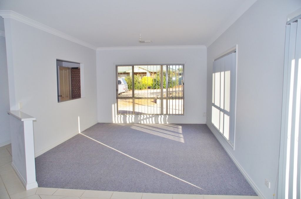 14 Ian Drive, Paringa, SA 5340