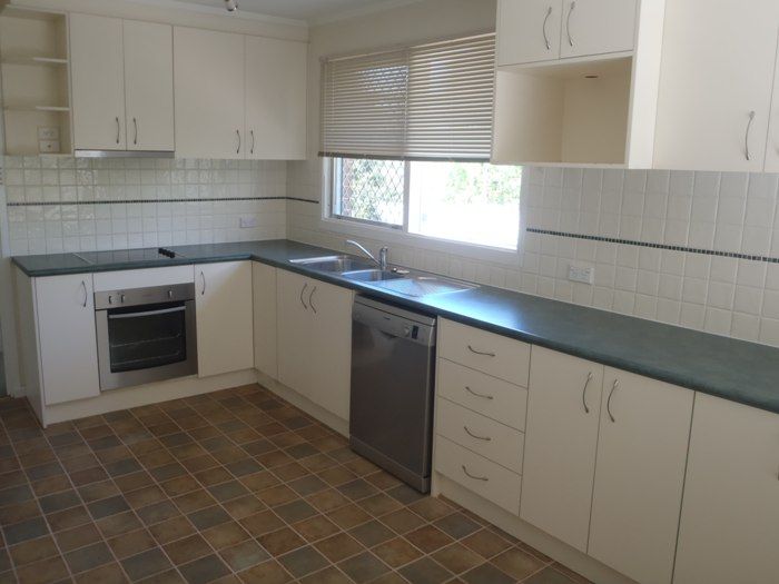 36 Kitchener Street, Hughes, ACT 2605