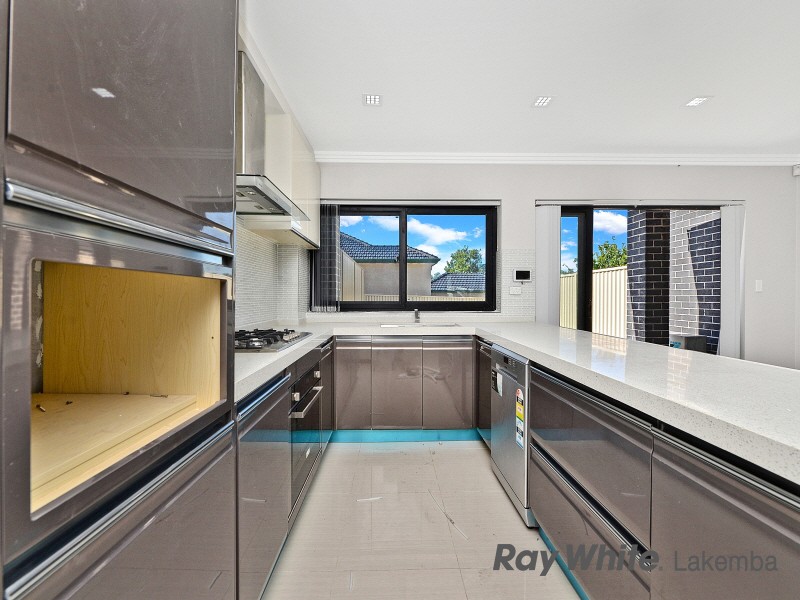 4/329 Roberts Road, Greenacre, NSW 2190