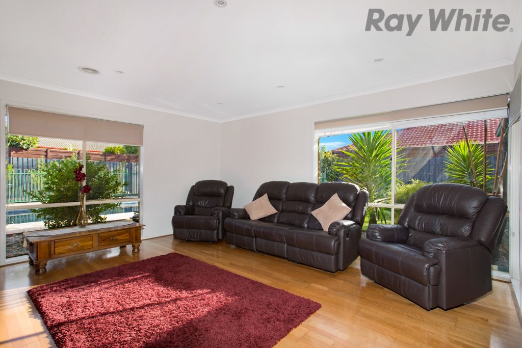 8 Wildflower Court, Hillside, VIC 3037