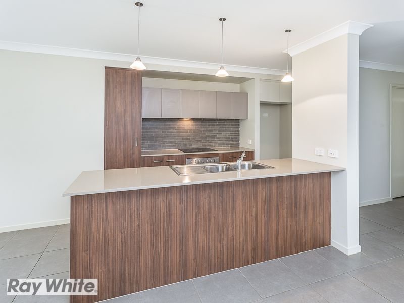 51 Dickson Cres., North Lakes, QLD 4509
