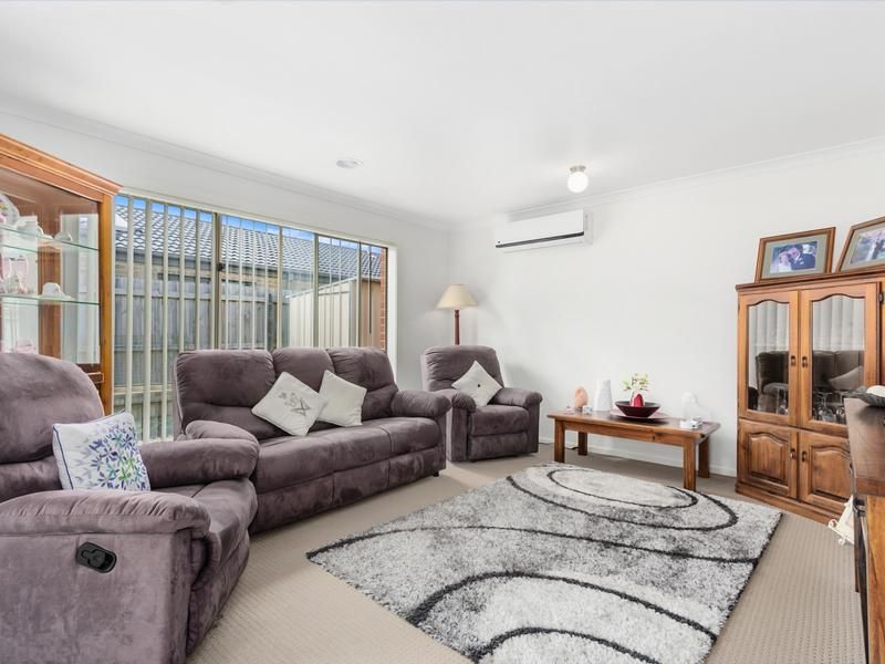 1/14 Shakespeare Court, Drouin, VIC 3818