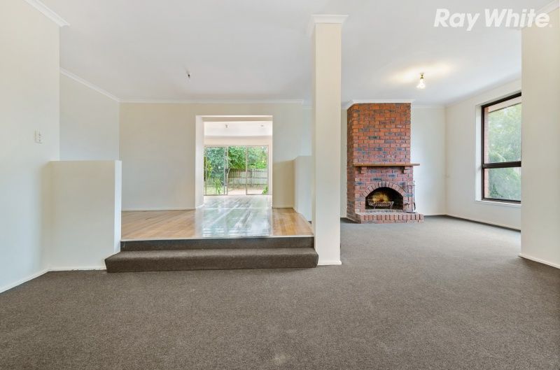 3 Collendina Crescent, Scoresby, VIC 3179