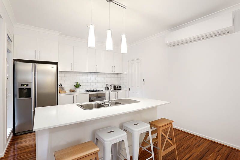 2/64A Dundas Street, Thornbury, VIC 3071