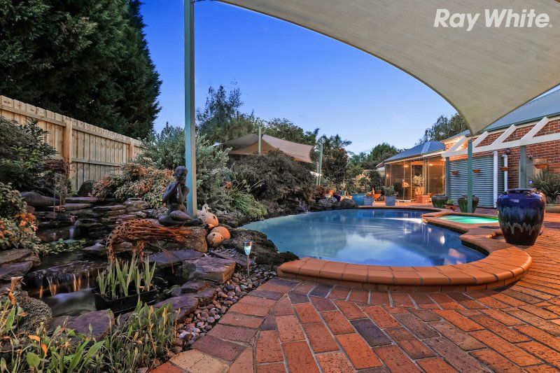 17 Palmerston Road, Lysterfield, VIC 3156