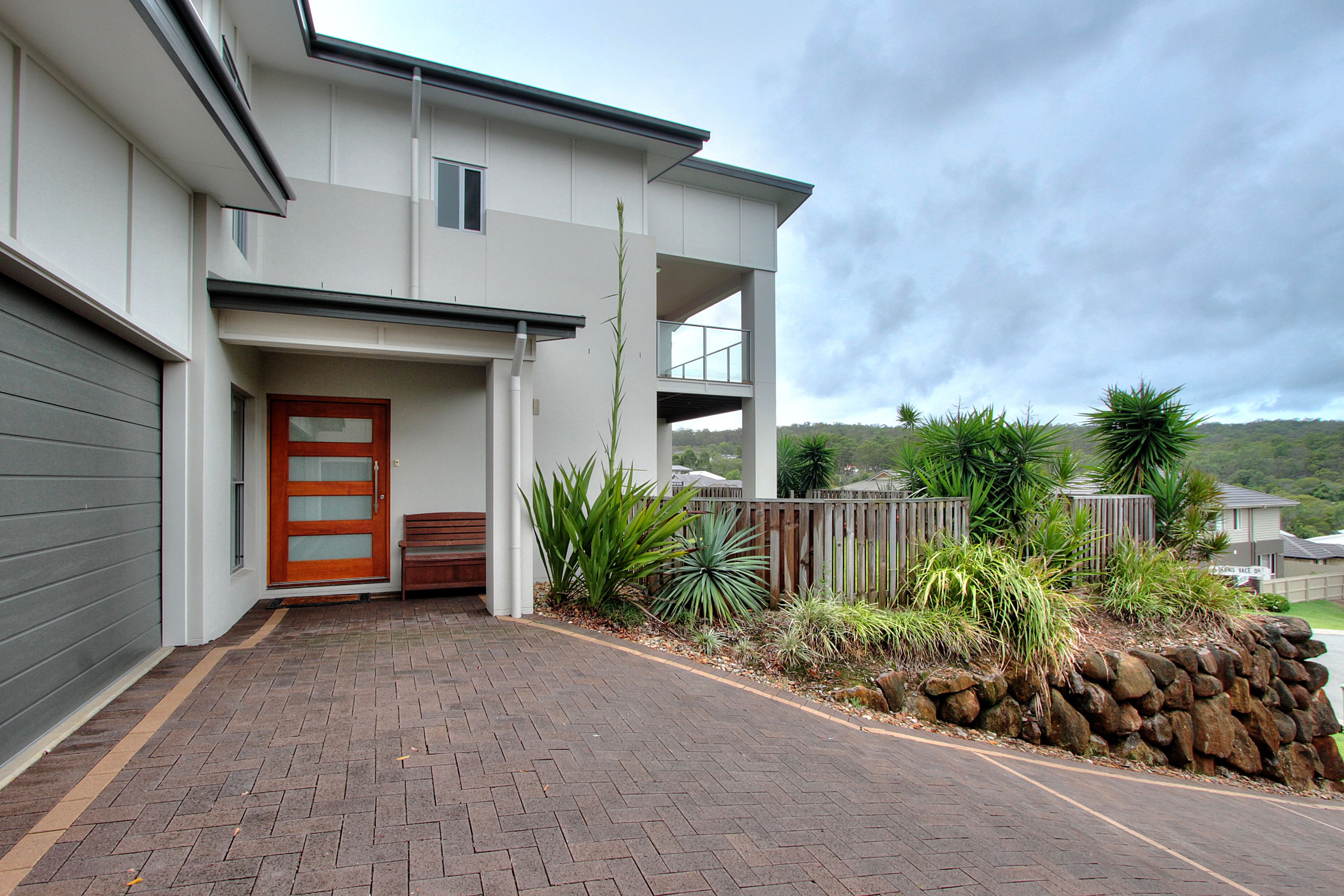 34 Dennis Vale Drive, Daisy Hill, QLD 4127