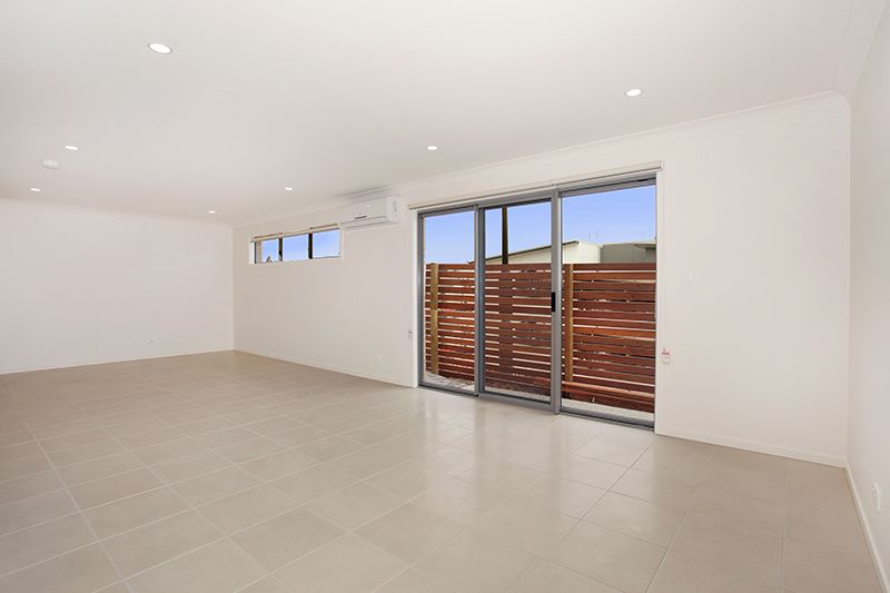 9 Henning Crescent, MERIDAN PLAINS, QLD 4551
