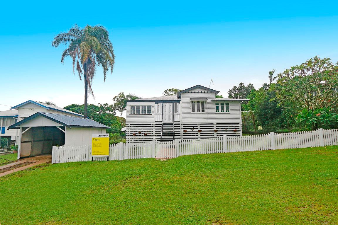 302 Upper Dawson Road, The Range QLD 4700