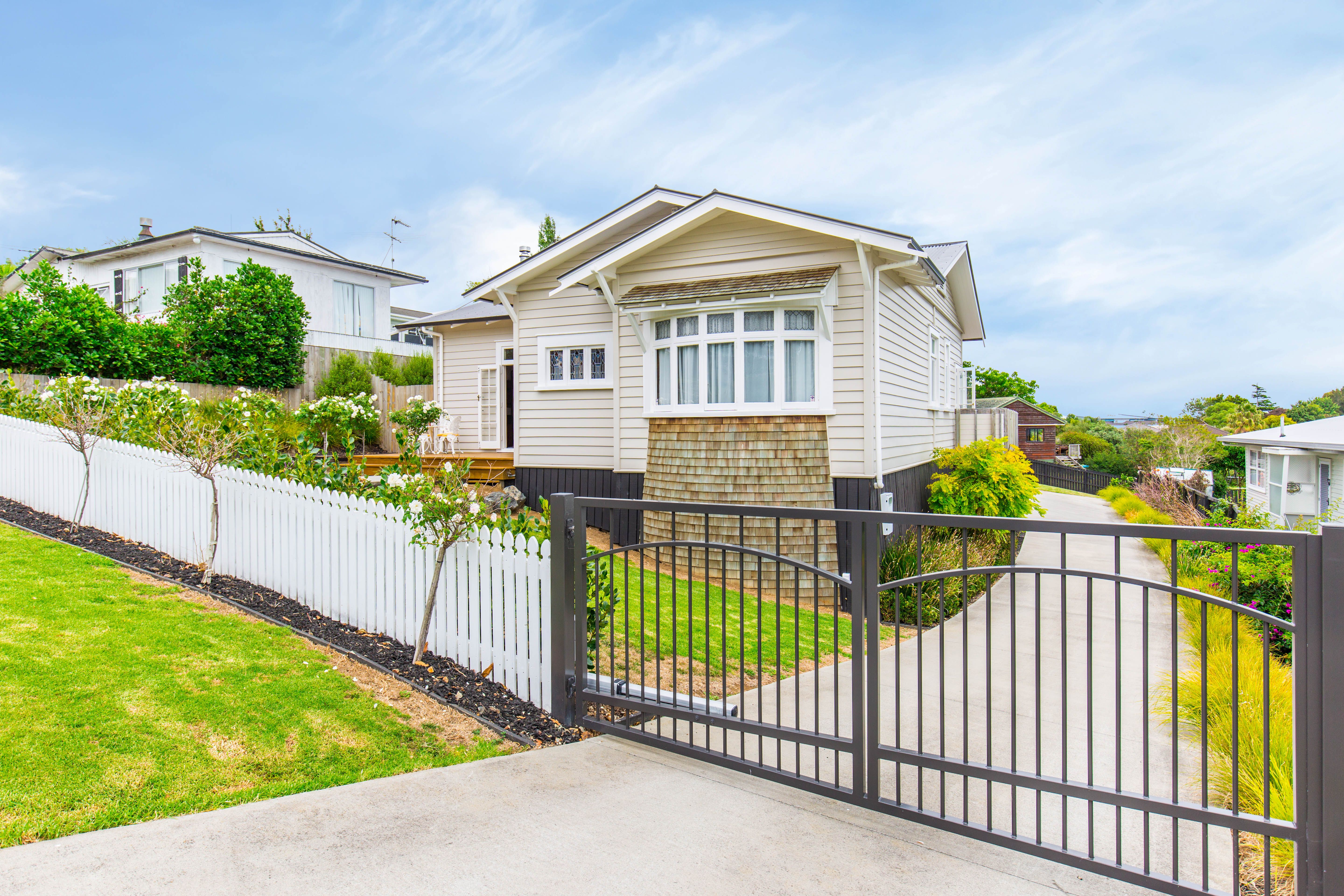 14 Shelly Bay Road, Beachlands, Manukau City