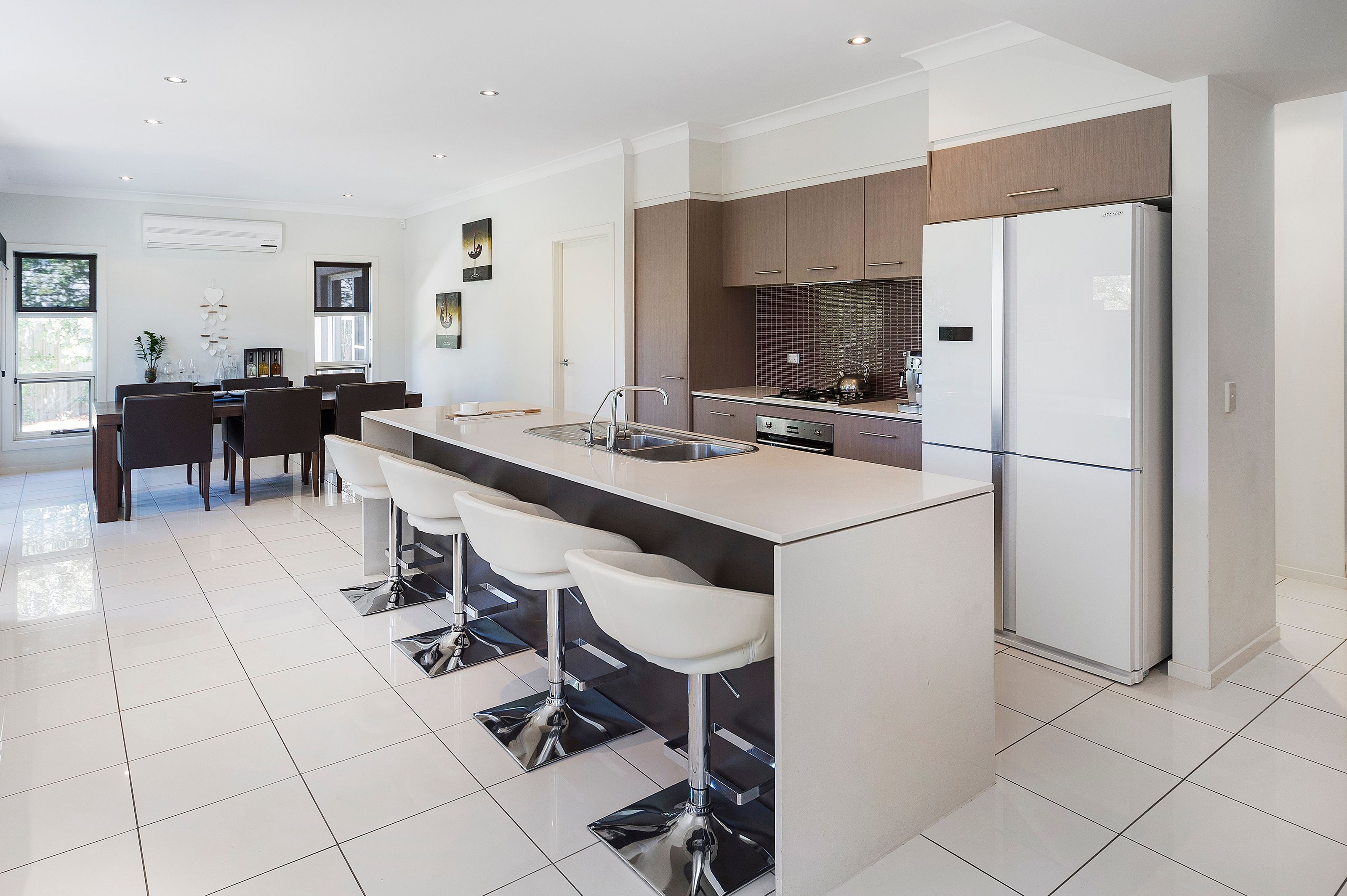 14 Cova Boulevard, Hope Island, QLD 4212