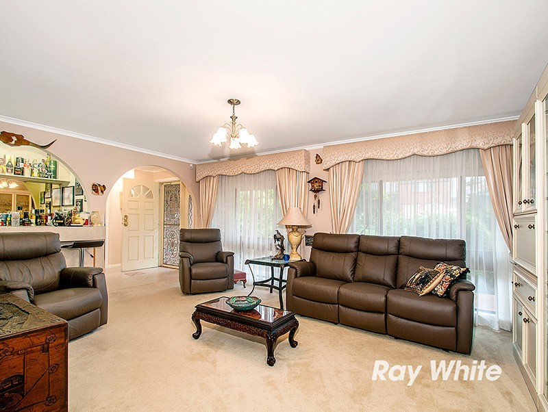 5 Elliott Place, Baulkham Hills, NSW 2153
