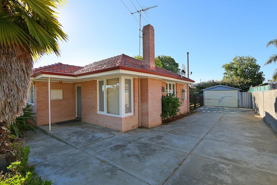20 Camillo Street, Coolbellup, WA 6163