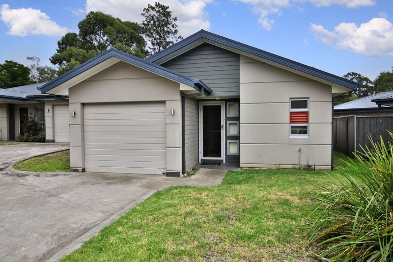 8 McKinnon Street, Nowra NSW 2541