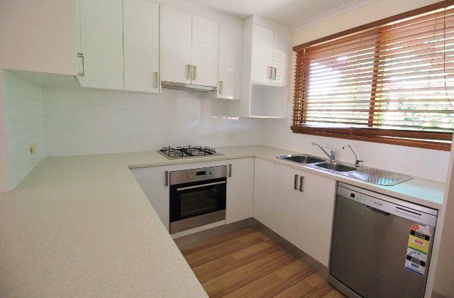 4 Palmer Drive, Grange, SA 5022