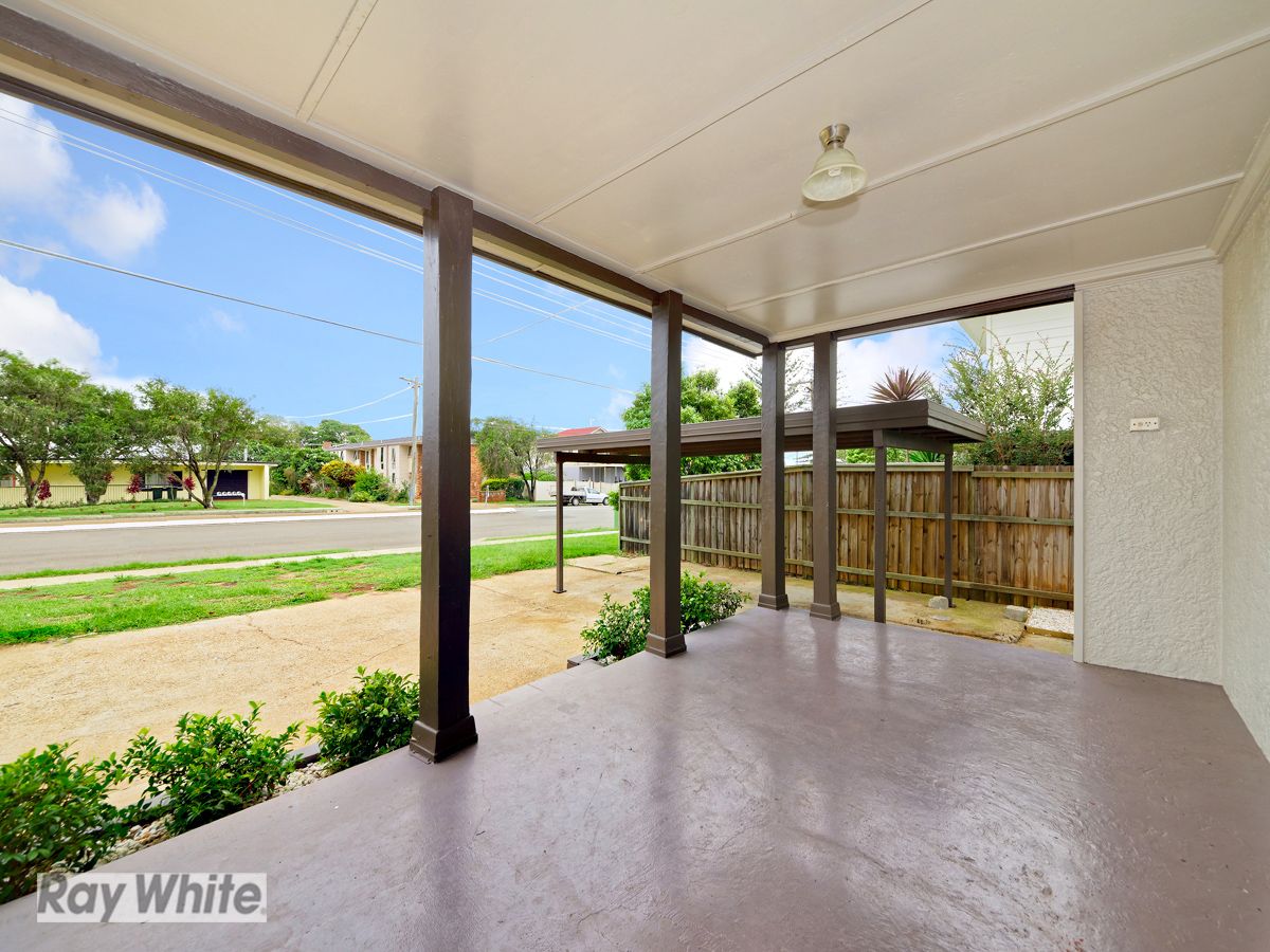15 Griffith Road, Scarborough, QLD 4020