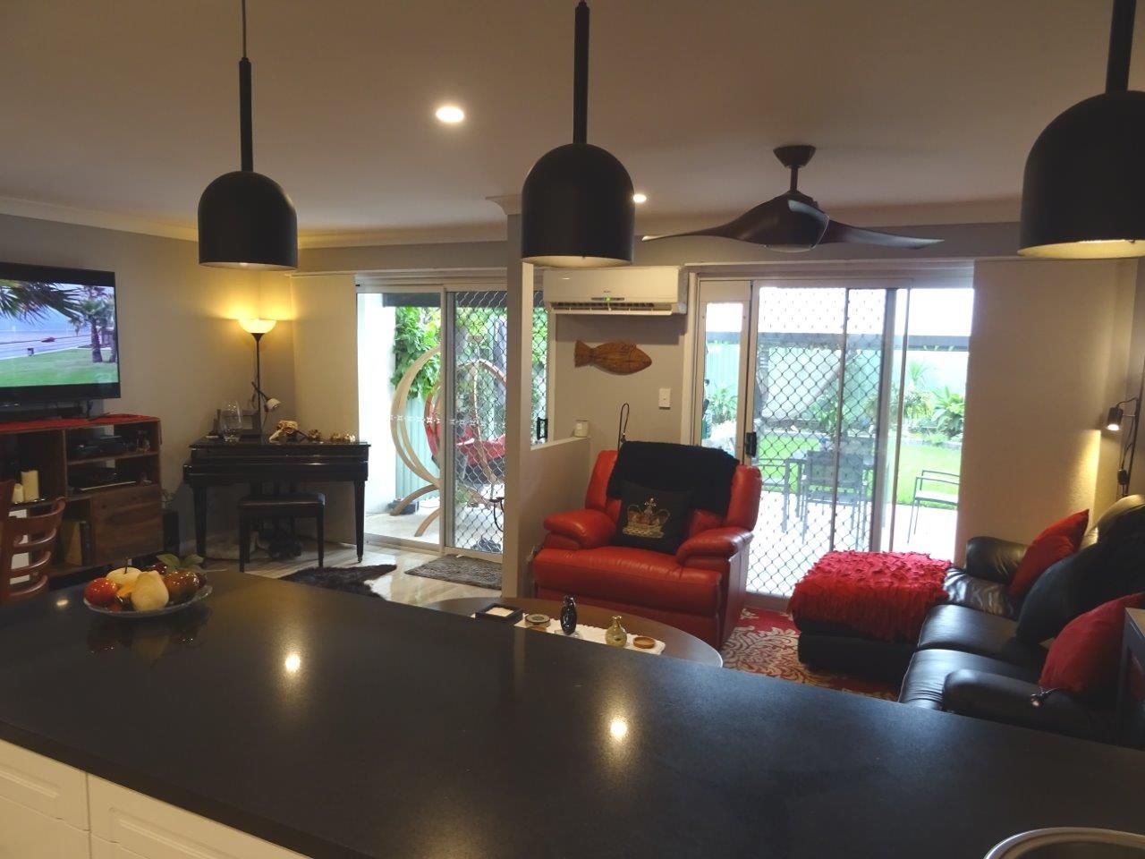 2/278 Oxley Drive, Coombabah, QLD 4216