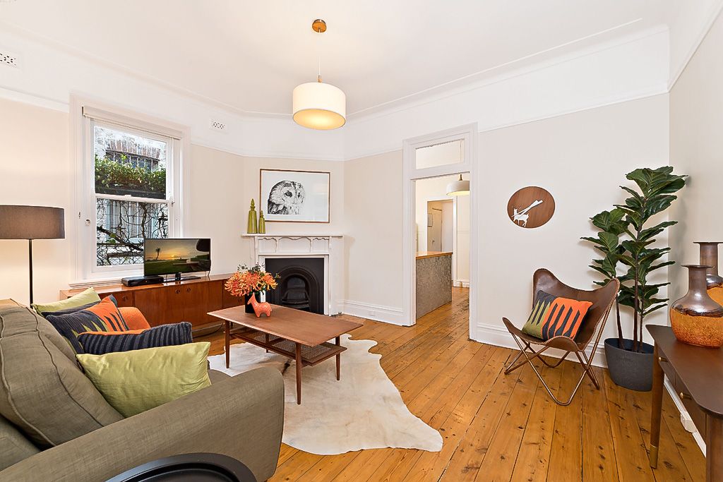 5 Bourne Street