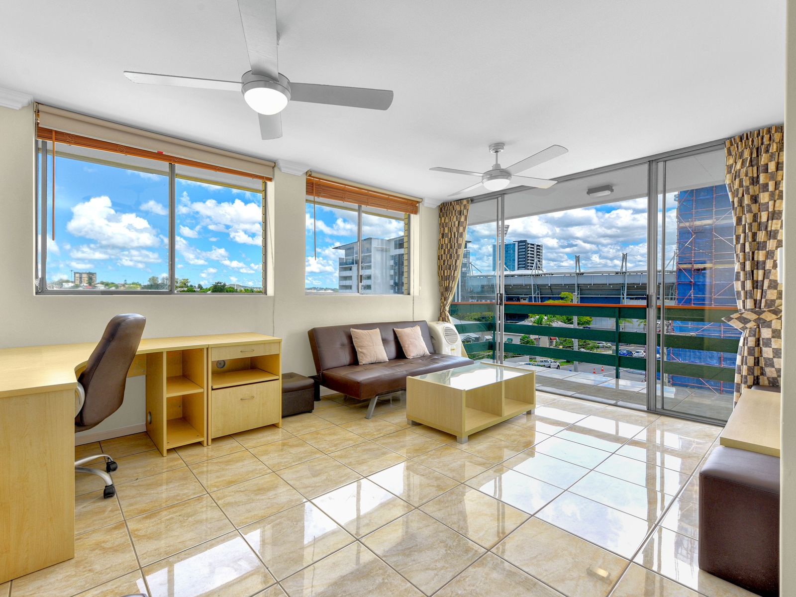 32 Duke Street, Kangaroo Point QLD 4169