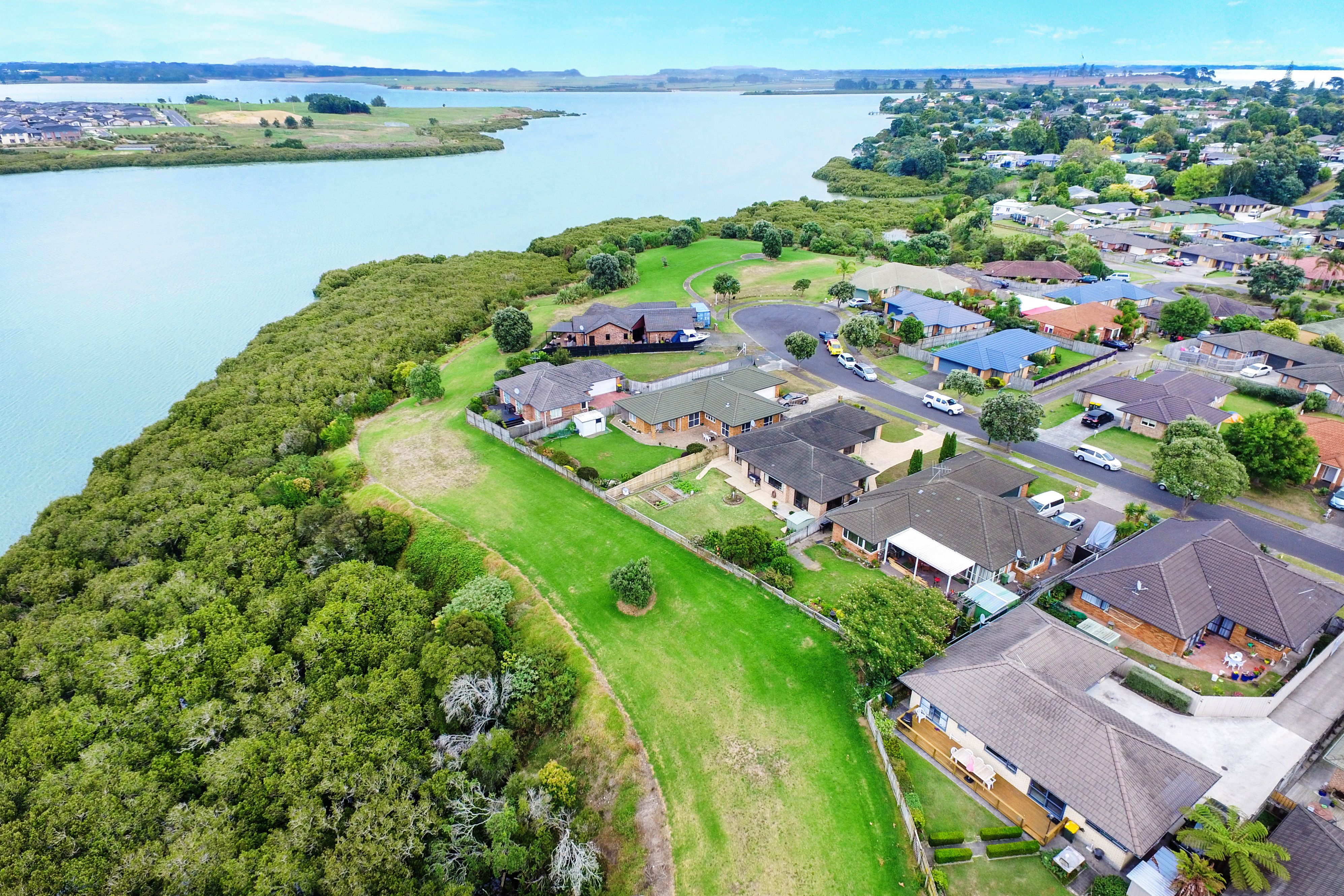 79 Waimahia Avenue, Weymouth, Manukau City