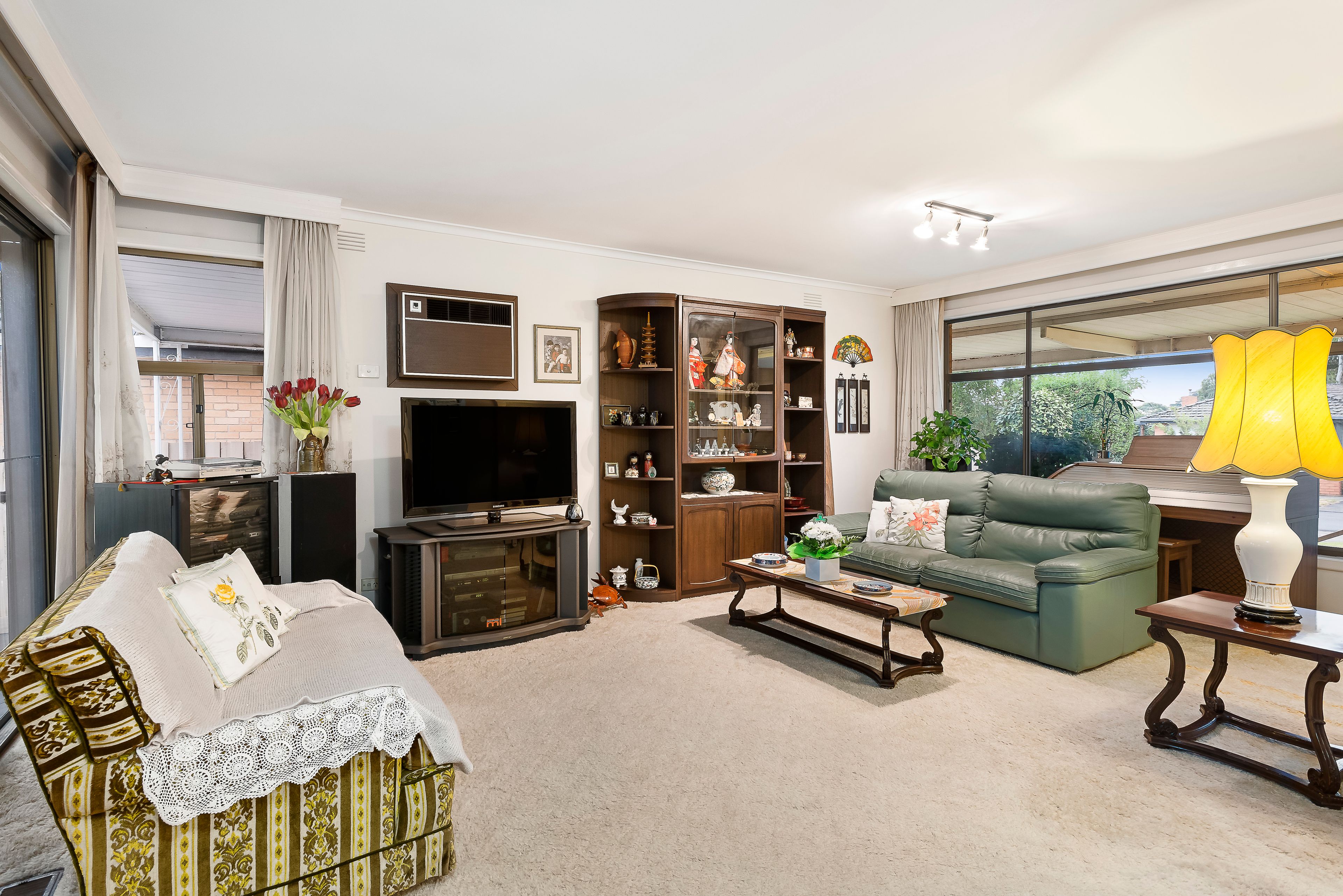 4 Granville Grove, Clayton South, VIC 3169