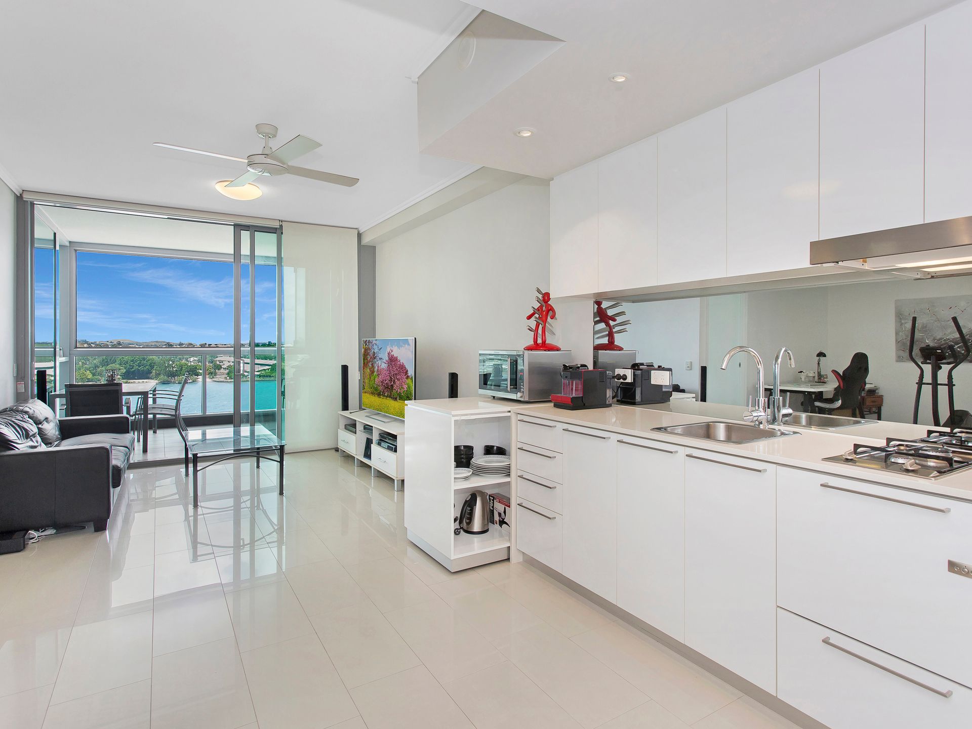 20910/8 Harbour Road, Hamilton, QLD 4007