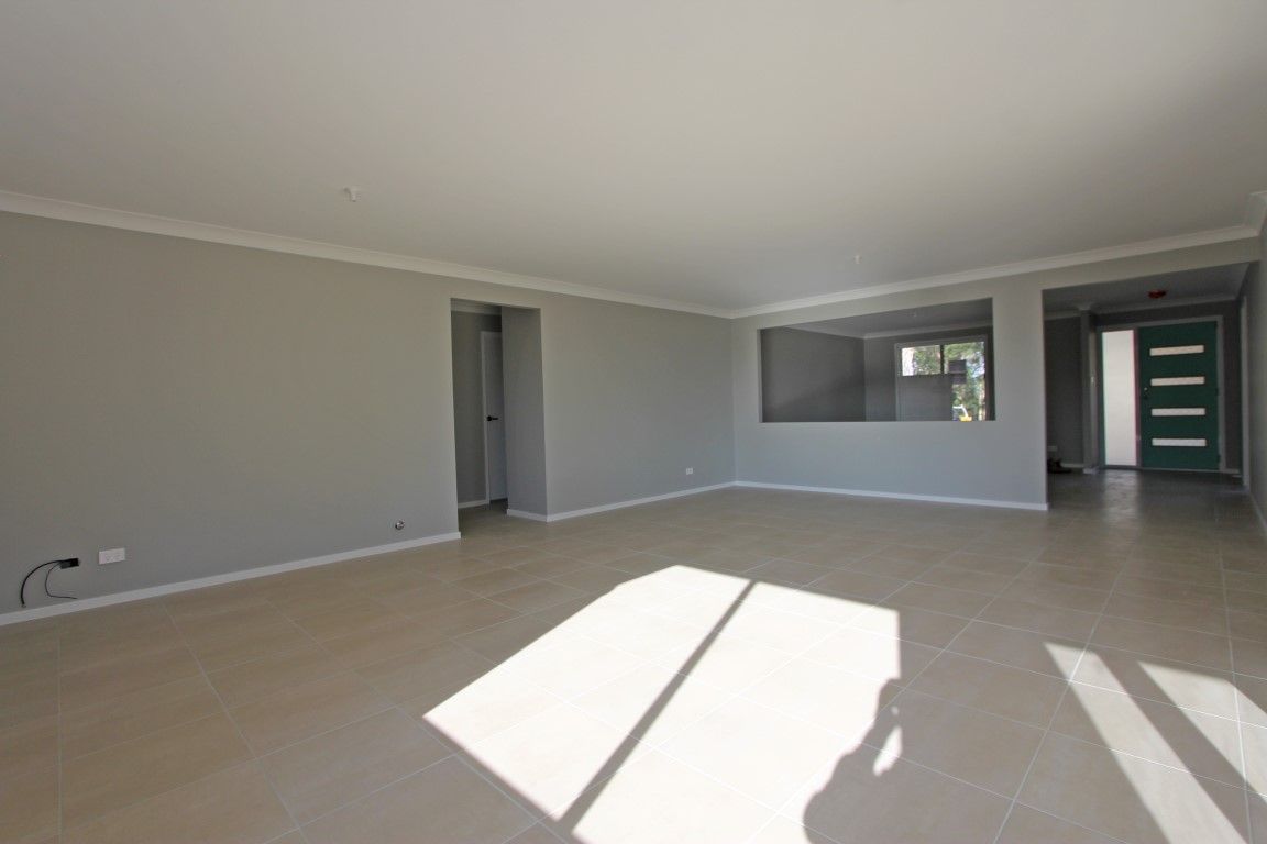 8 Koda Lane, Wadalba, NSW 2259