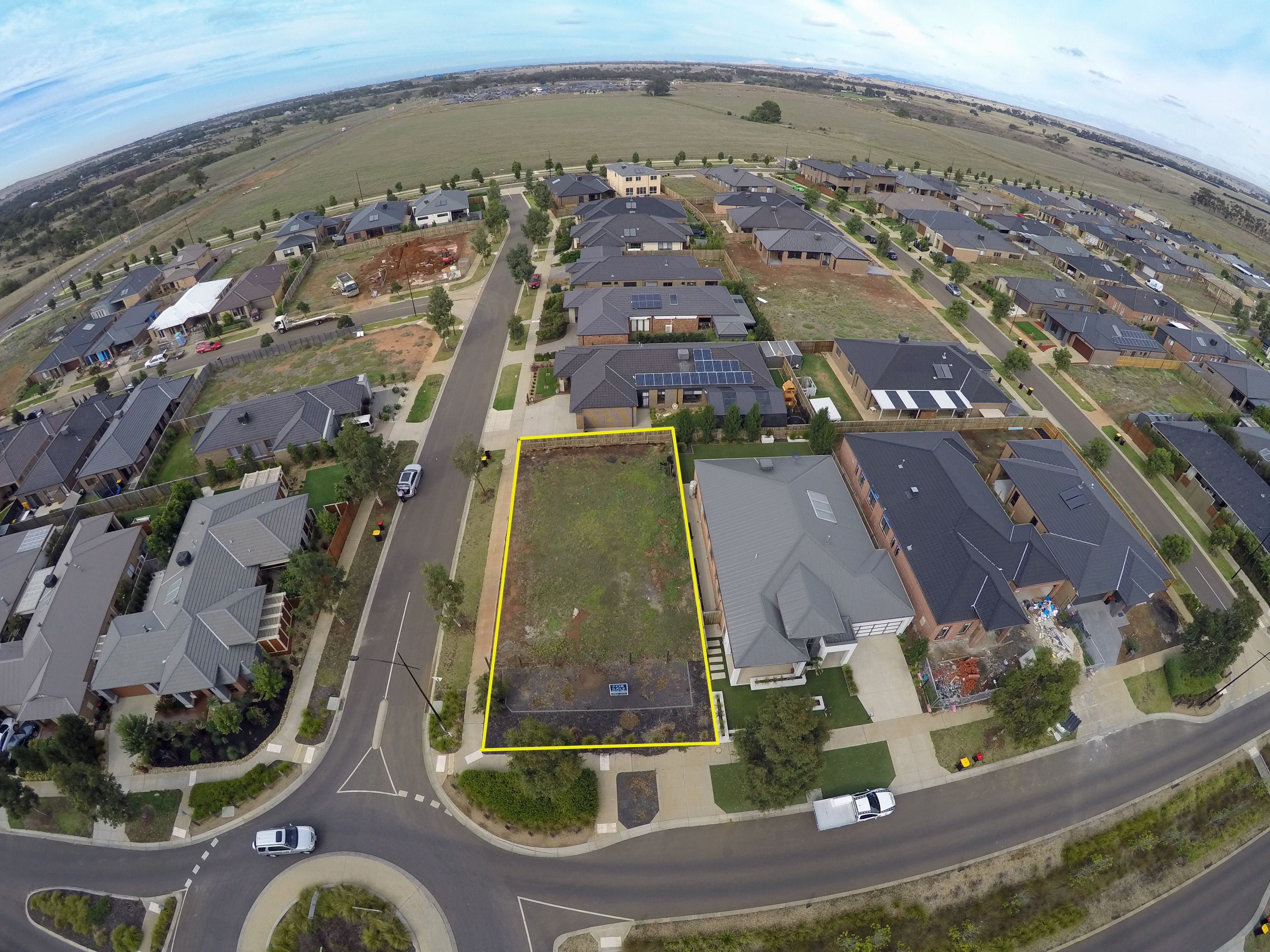 13 Castletown Boulevard, Melton South, VIC 3338