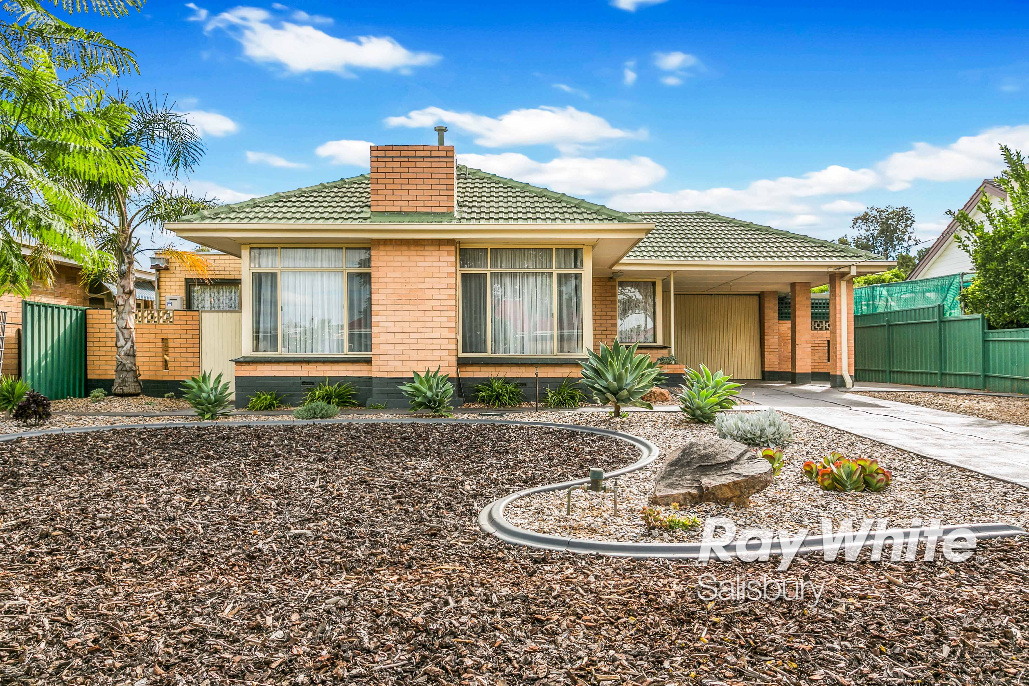 16 Jacaranda Drive, Salisbury East SA 5109