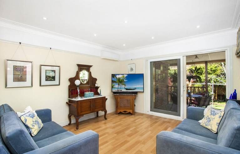 22 Hillcrest Avenue, Hurstville, NSW 2220