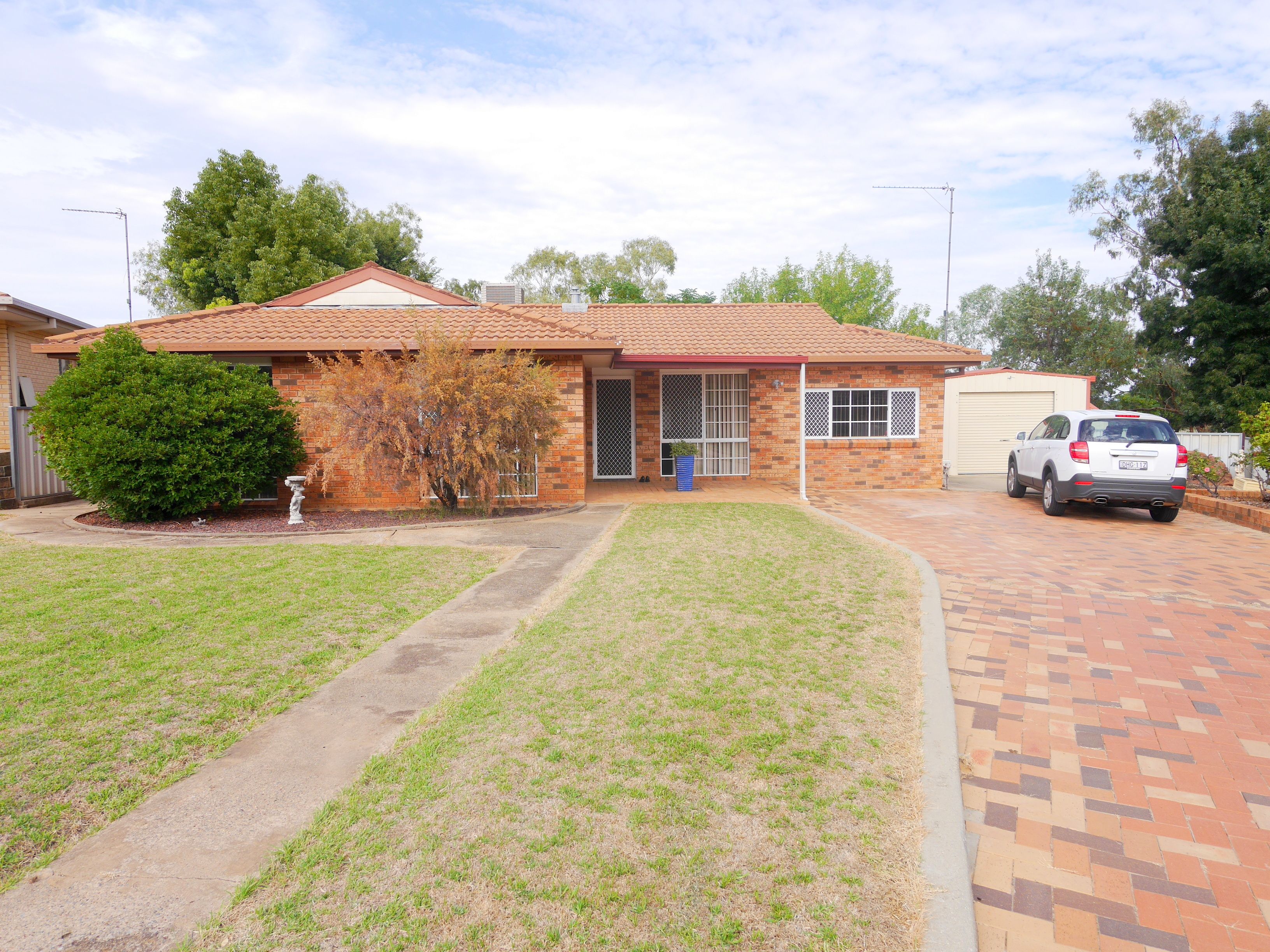 11 Echuca Place
