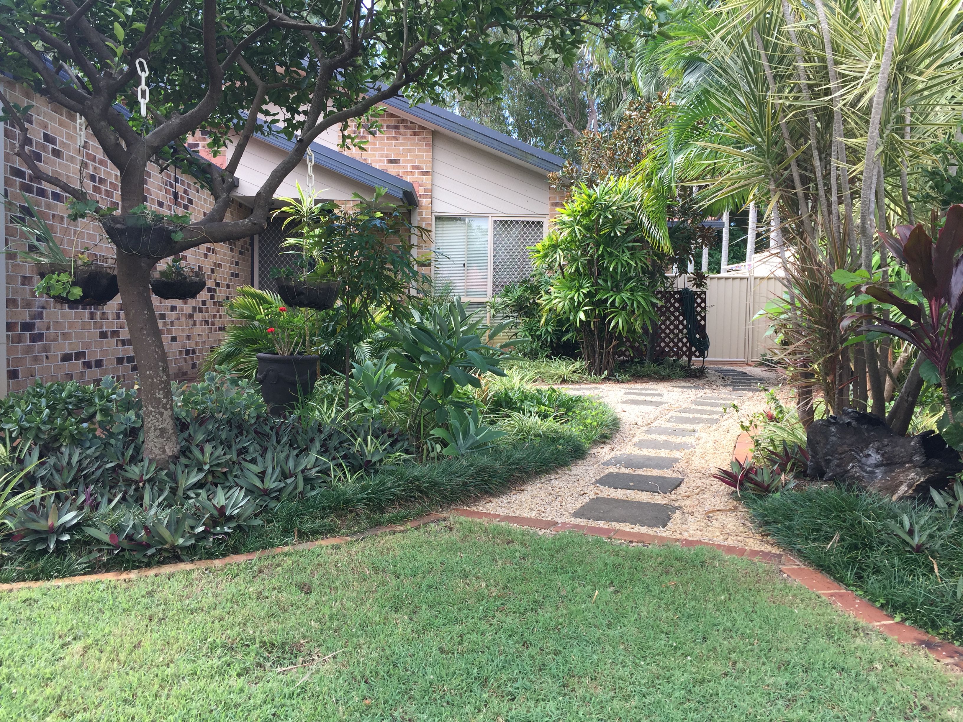 5 Parkmore Close, Robina, QLD 4226