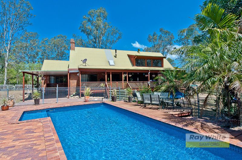 98 Camp Mountain Road, Camp Mountain, QLD 4520