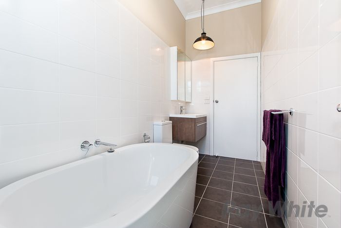 2 Bourke Street, Carrington, NSW 2294