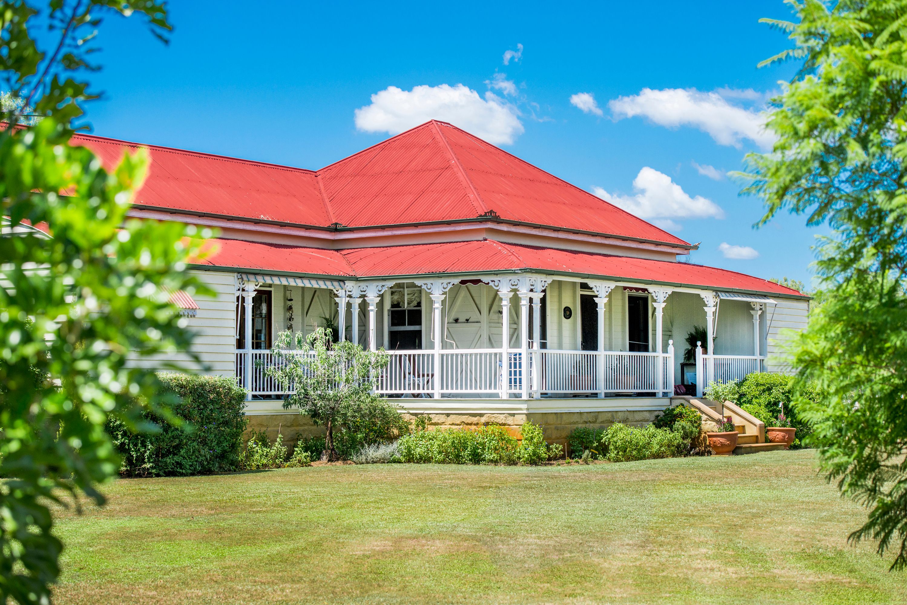 527 Mount Walker West Road Lower Mount Walker Qld Residential
