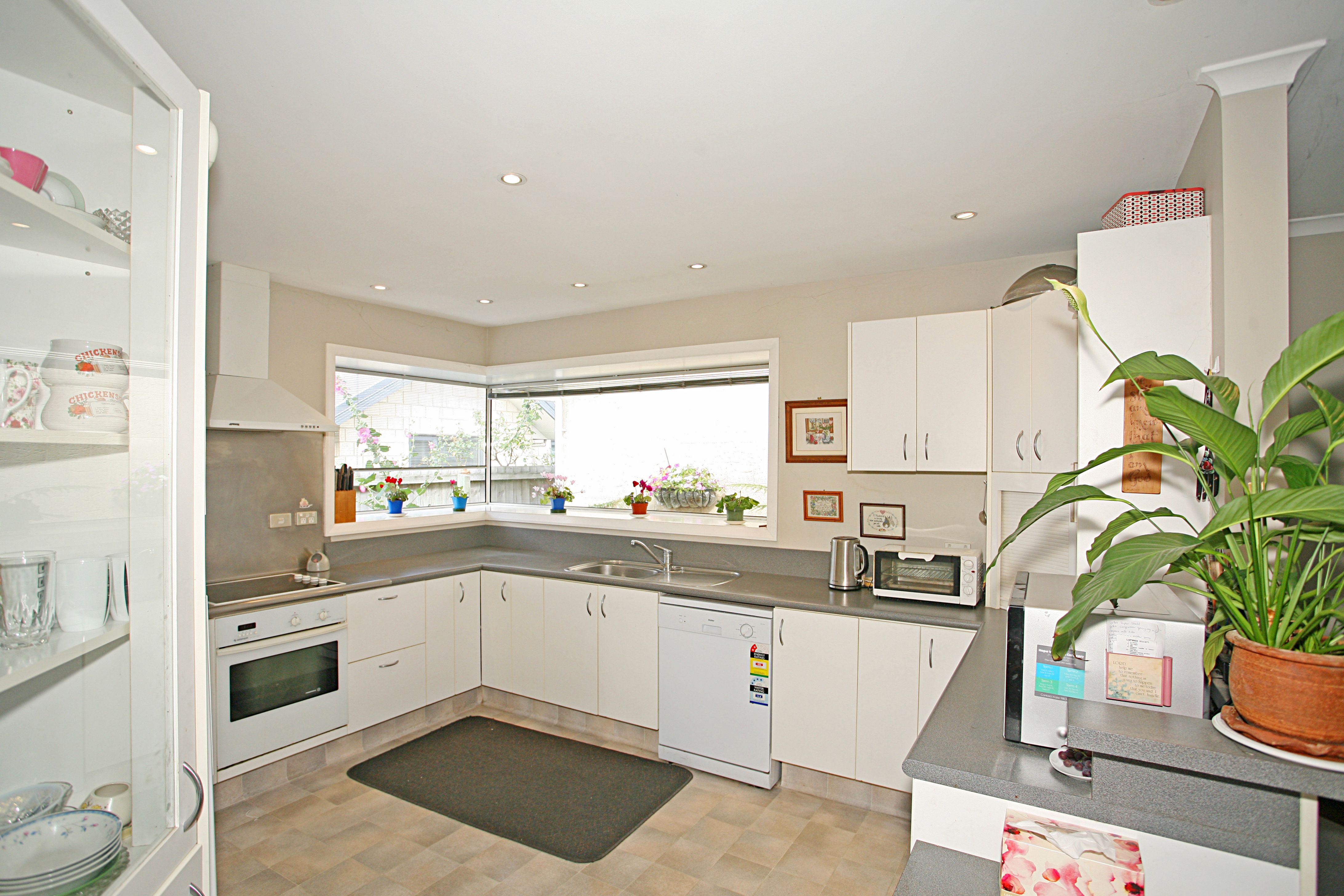 4 Craven Street, Upper Riccarton, Christchurch City